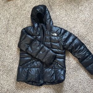 Black the north face coat girl